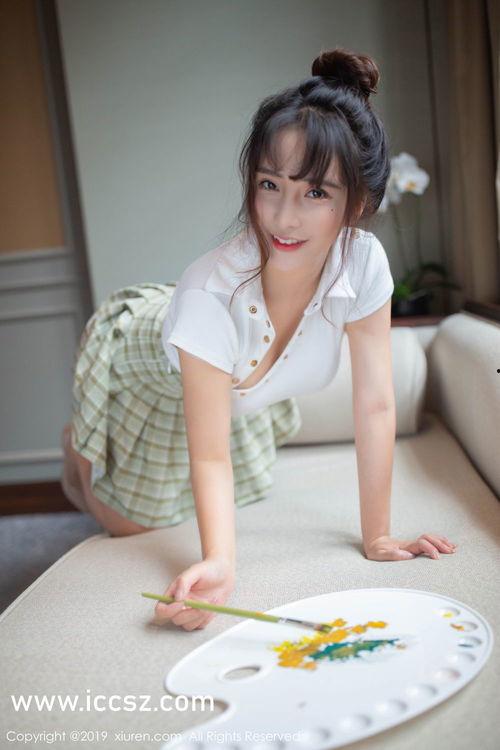 国产bbw,引领时尚潮流的本土品牌风采 第3张 国产bbw,引领时尚潮流的本土品牌风采 第3张